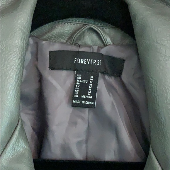 Faux leather jacket - Picture 2 of 3